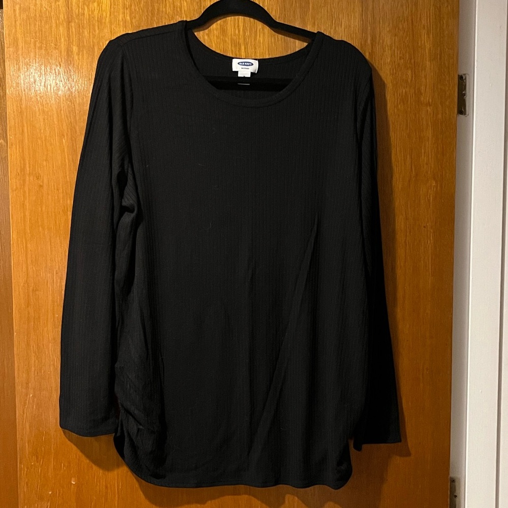 Black maternity shirt